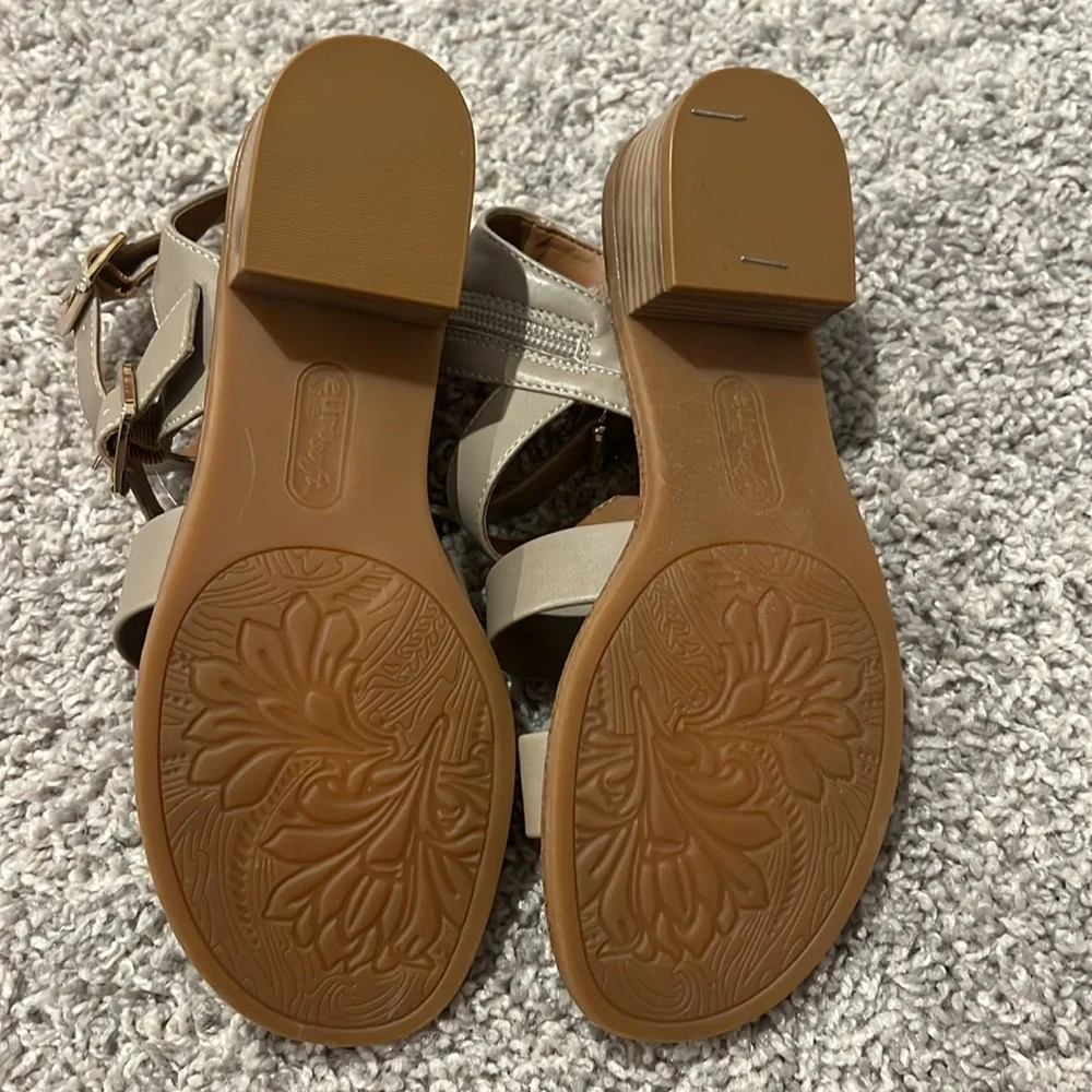 NWOB Eurosoft Briar Sandal